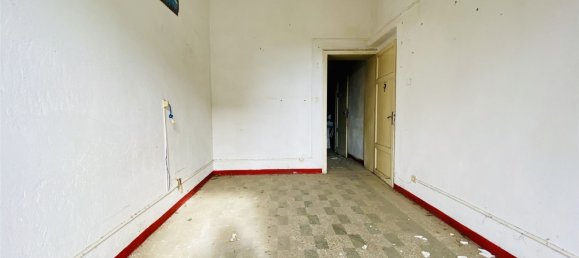 8 rooms House in Lucca, Italy No. 69675 23