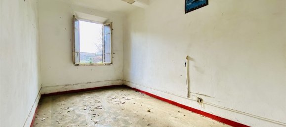 8 rooms House in Lucca, Italy No. 69675 21