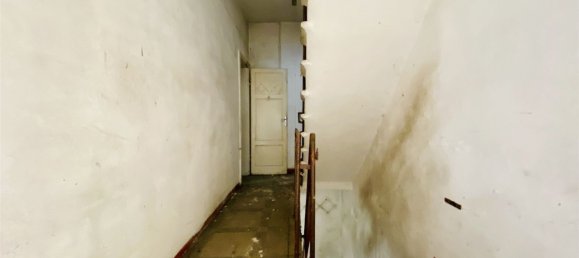 8 rooms House in Lucca, Italy No. 69675 20