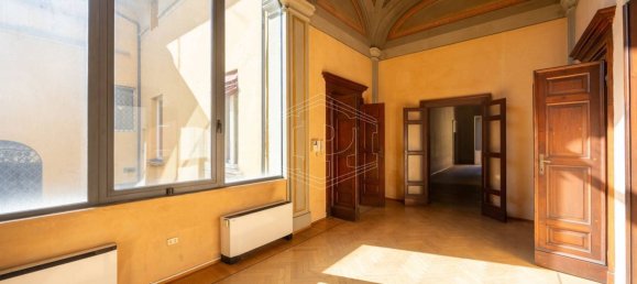 3 rooms Apartment in Bologna, Italy No. 268021 13