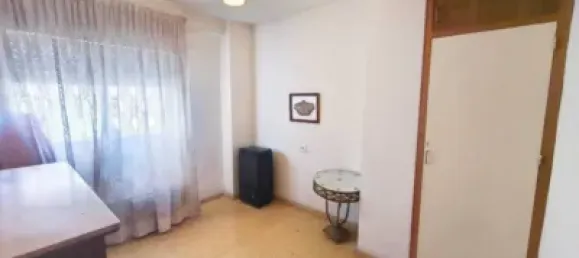 3 bedrooms Apartment in Valencia, Spain No. 134894 13