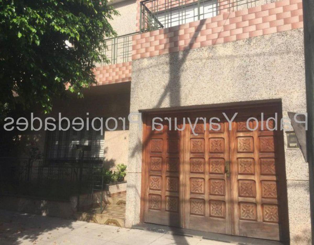 4 bedrooms House in Tres de Febrero, Argentina No. 59067