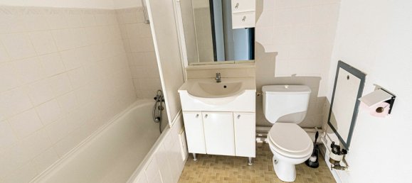 Studio in Metz, France, Nr. 80876 4