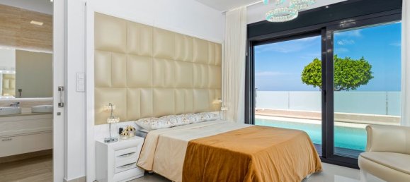 5 غرف نوم فيلا في San Miguel de Salinas, Spain رقم 184743 29