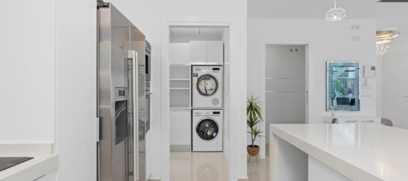 5 غرف نوم فيلا في San Miguel de Salinas, Spain رقم 184743 19