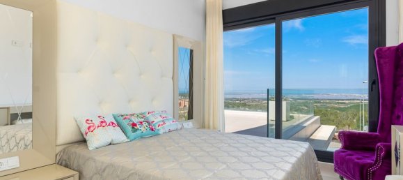 5 غرف نوم فيلا في San Miguel de Salinas, Spain رقم 184743 21