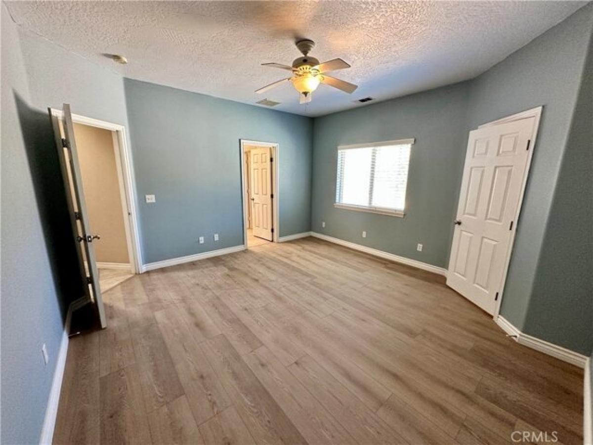 4 bedrooms House in Apple Valley, USA No. 376213