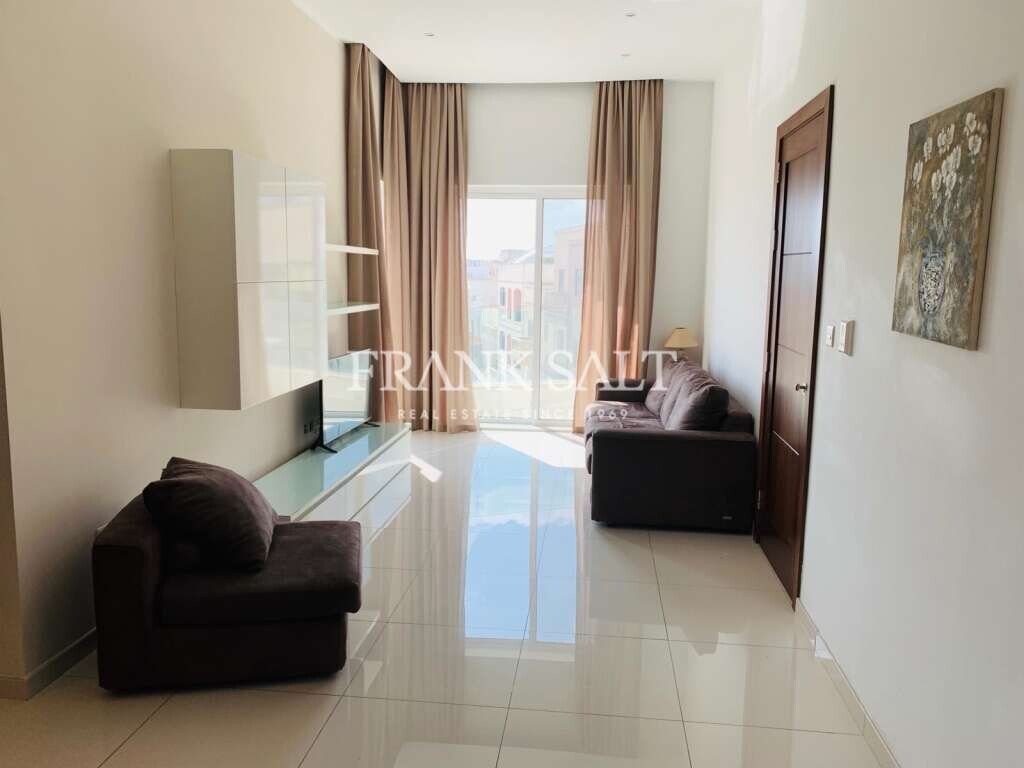 Apartamento T2 em Kappara, Malta N.º 3950