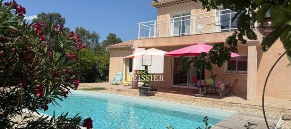 4 bedrooms Villa in Les Vans, France No. 307736 14