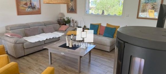 4 bedrooms Villa in Les Vans, France No. 307736 3