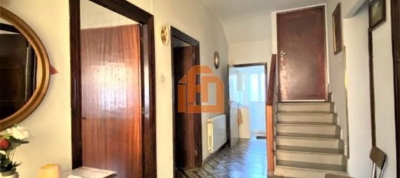 Casa de 6 dormitorios en León, Spain No. 29000 12