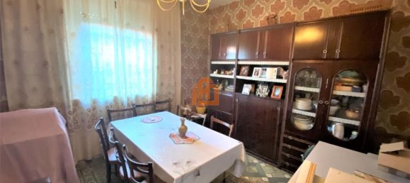 Casa de 6 dormitorios en León, Spain No. 29000 5