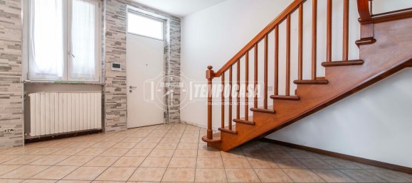 3-Zimmer Haus in Guanzate, Italy, Nr. 269378 4