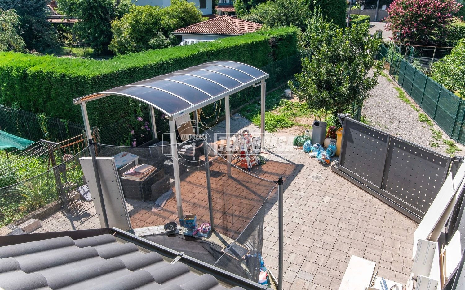 3-Zimmer Haus in Guanzate, Italy, Nr. 269378