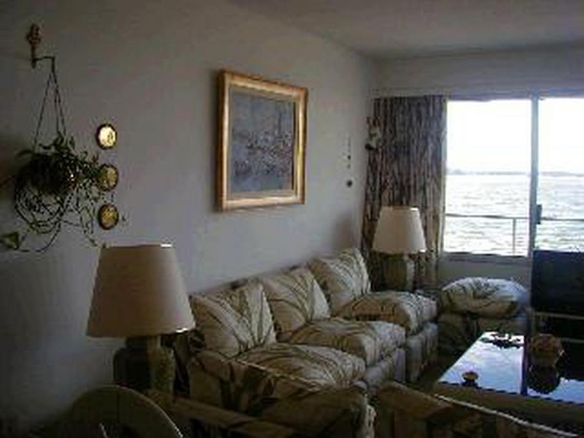 4 bedrooms Apartment in Maldonado, Uruguay No. 9787