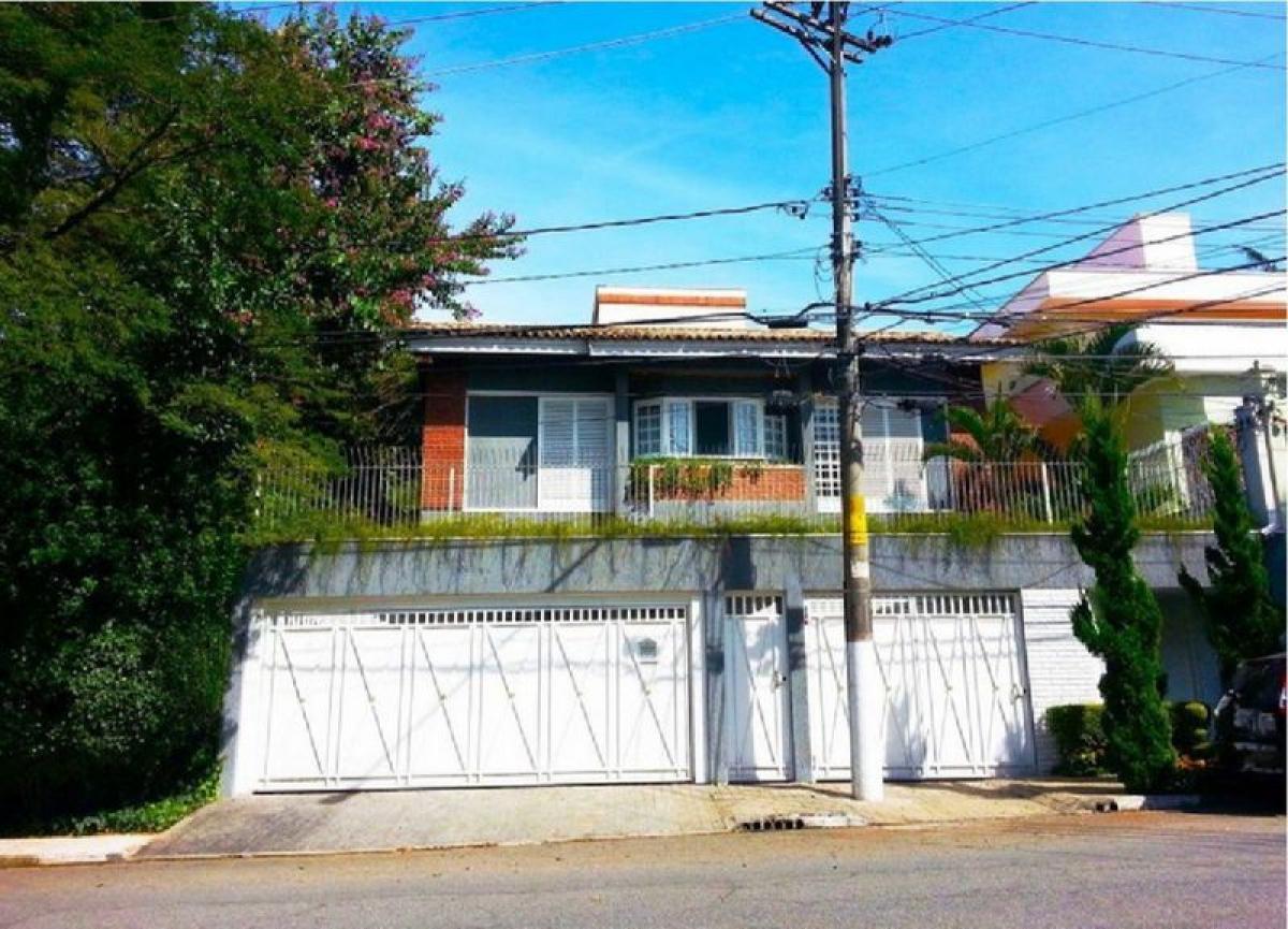 Casa de 4 dormitorios en Sao Paulo, Brazil No. 486342