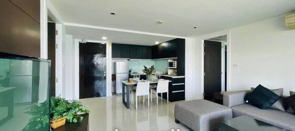 2 bedrooms Condo in Si Racha, Thailand No. 15463 10