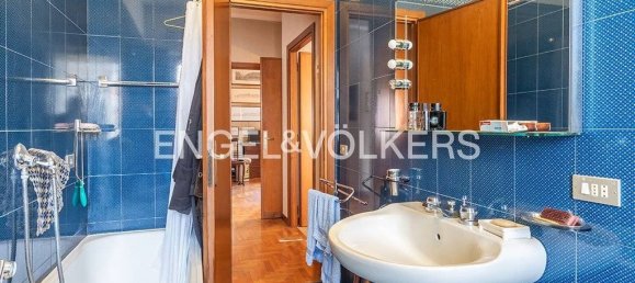 3 Schlafzimmer Penthouse in Rome, Italy, Nr. 366060 12