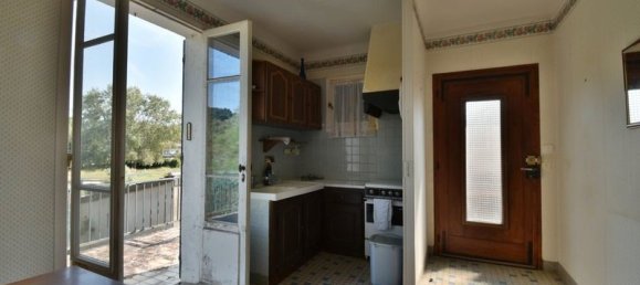 3 bedrooms House in Le Pechereau, France No. 259963 7