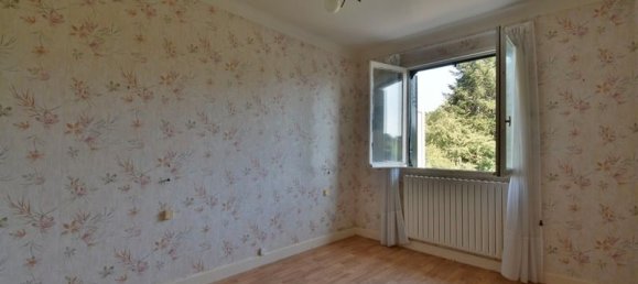 3 bedrooms House in Le Pechereau, France No. 259963 8