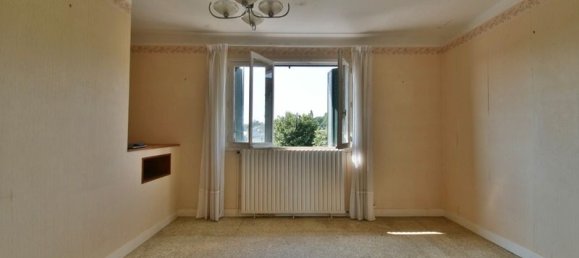 3 bedrooms House in Le Pechereau, France No. 259963 3