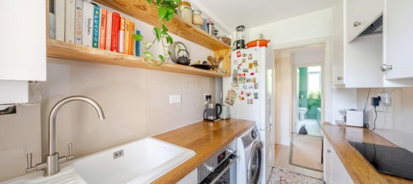 2 bedrooms Apartment in London, United Kingdom No. 7615 9