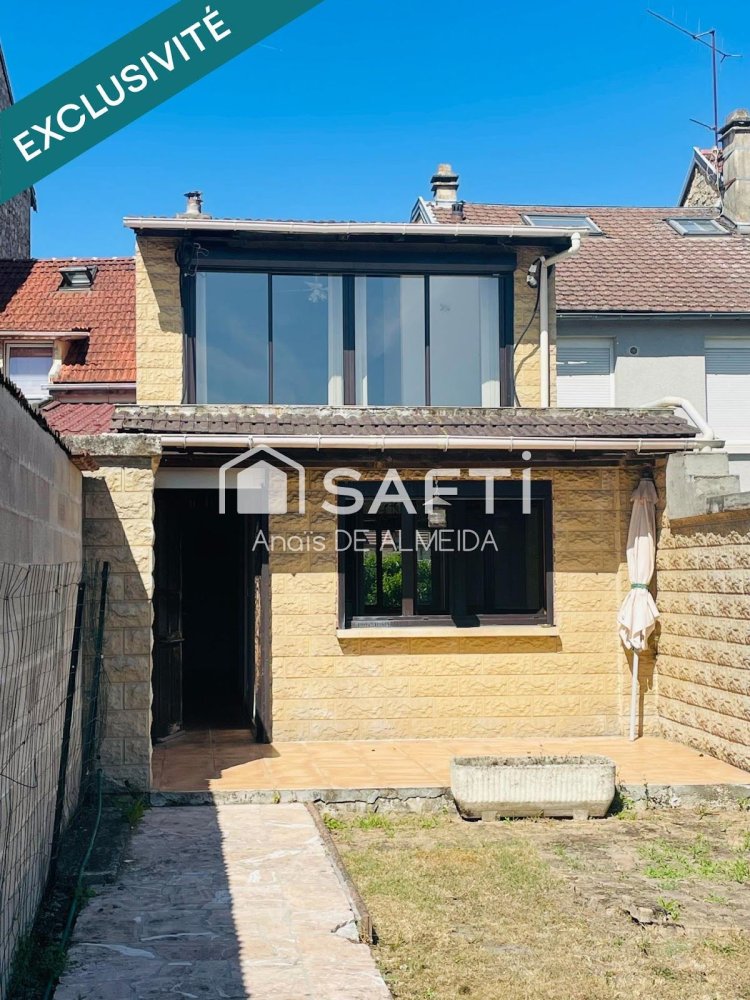 2 bedrooms House in Fismes, France No. 220291