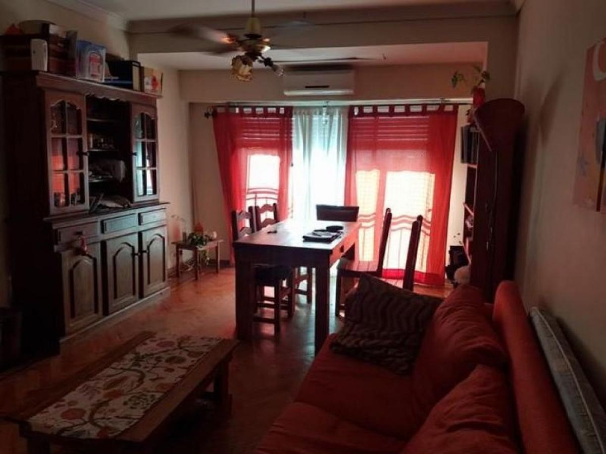 2 bedrooms Apartment in Tres de Febrero, Argentina No. 70830