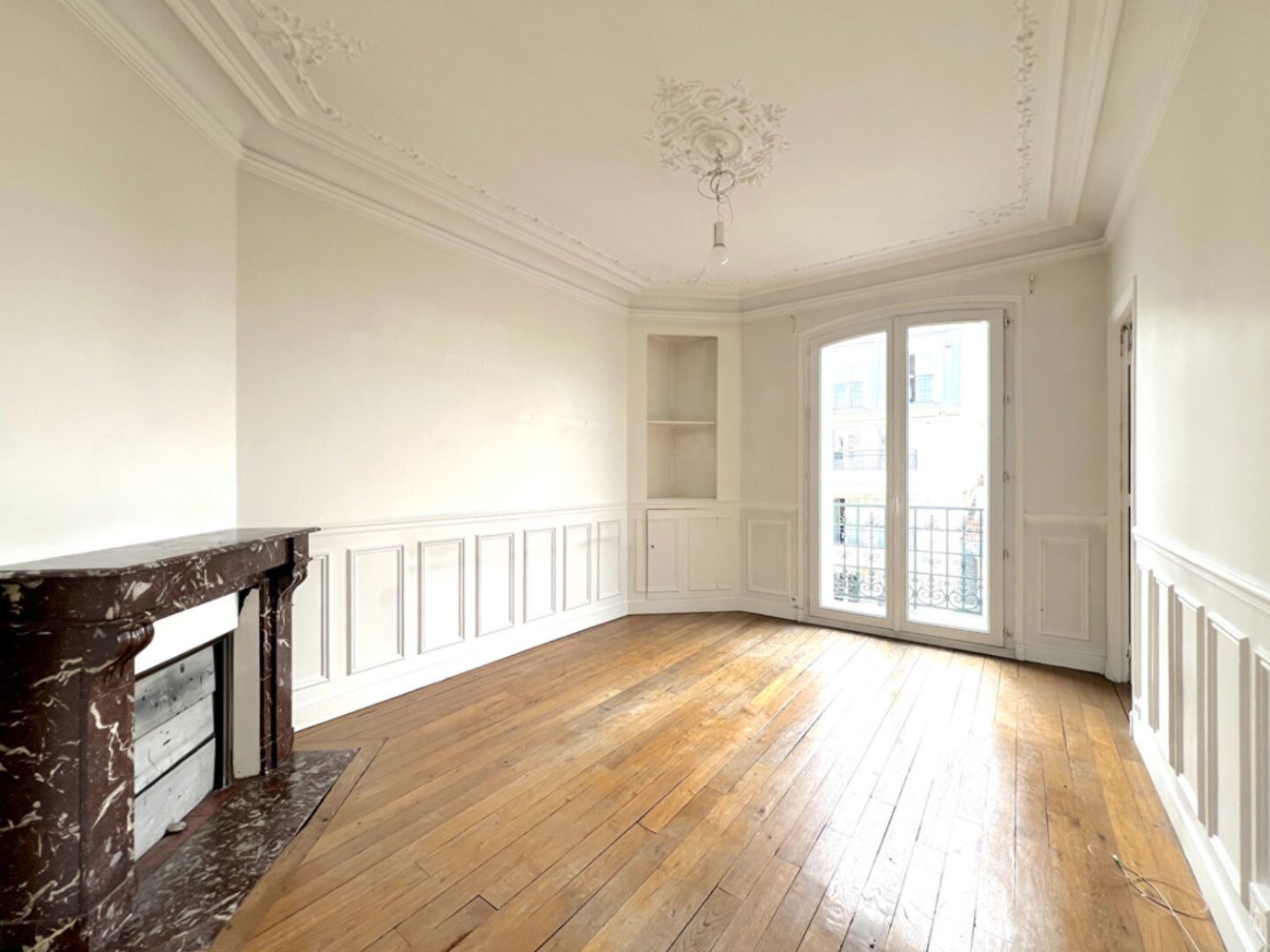 2 Schlafzimmer Wohnung in Asnieres-sur-Seine, France, Nr. 175154