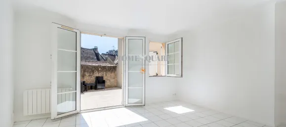 Коммерческая недвижимость 39м² в Санлис, Франция № 317038 3