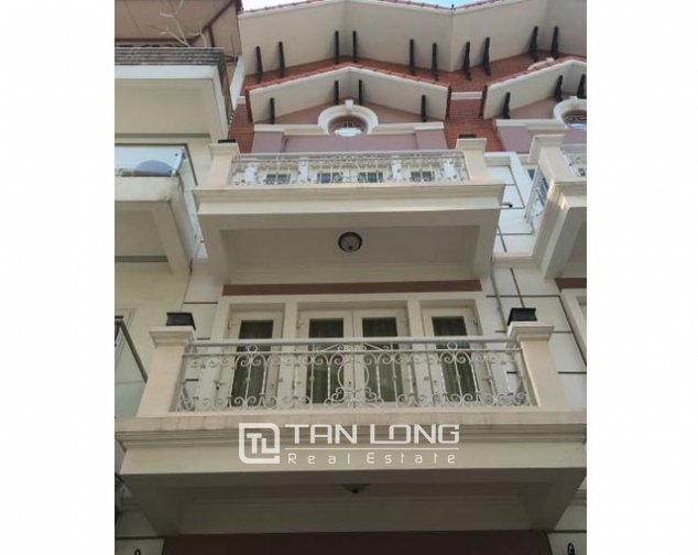 4 bedrooms House in Tay Ho, Vietnam No. 3114