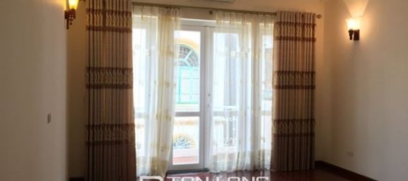 4 bedrooms House in Tay Ho, Vietnam No. 3114 10