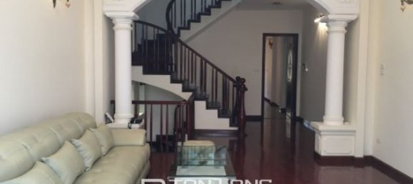 4 bedrooms House in Tay Ho, Vietnam No. 3114 6