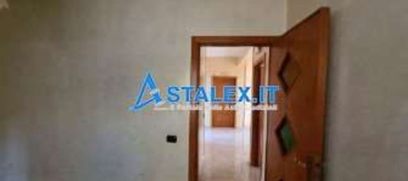 Apartamento de 6 habitaciónes en Naples, Italy No. 228047 8