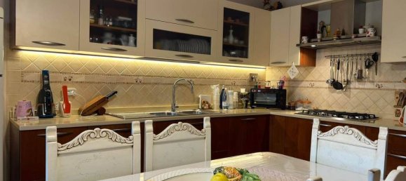 6غرفة فيلا في Pistoia, Italy رقم 219137 7