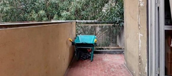 3 rooms Apartment in Genoa, Italy No. 36310 9