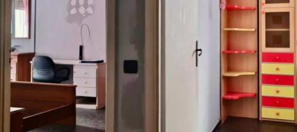 3 rooms Apartment in Genoa, Italy No. 36310 10