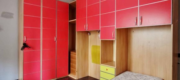 3 rooms Apartment in Genoa, Italy No. 36310 12