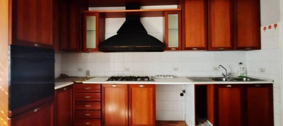 3 rooms Apartment in Genoa, Italy No. 36310 21