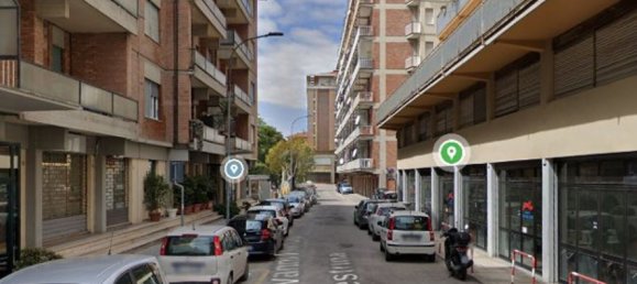 7 rooms Apartment in Perugia, Italy No. 188445 2