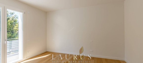 3 bedrooms Villa in Forte dei Marmi, Italy No. 69925 50