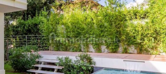 3 bedrooms Villa in Forte dei Marmi, Italy No. 69925 6