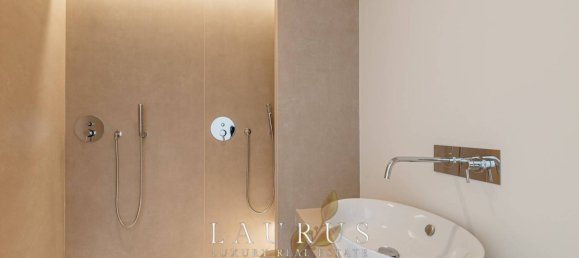 3 bedrooms Villa in Forte dei Marmi, Italy No. 69925 49