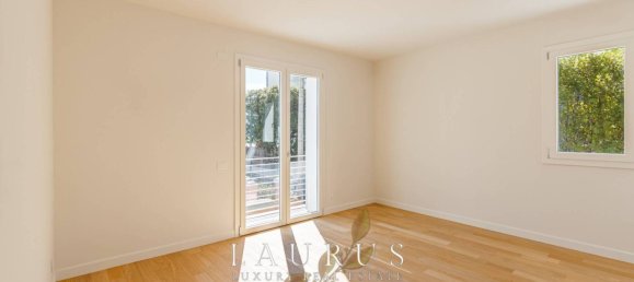 3 bedrooms Villa in Forte dei Marmi, Italy No. 69925 32