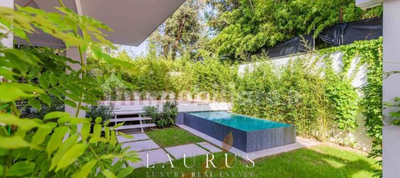 3 bedrooms Villa in Forte dei Marmi, Italy No. 69925 4