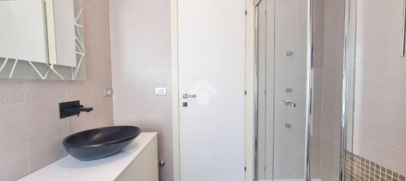 4 rooms Apartment in San Benedetto del Tronto, Italy No. 146015 7