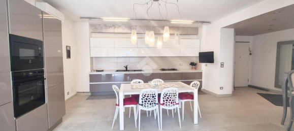 4 rooms Apartment in San Benedetto del Tronto, Italy No. 146015 5