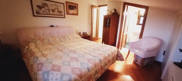 8 rooms House in Viareggio, Italy No. 51360 40