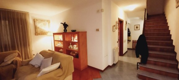 8 rooms House in Viareggio, Italy No. 51360 15