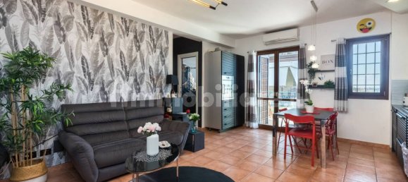 2 bedrooms Apartment in Rome, Italy No. 350372 5
